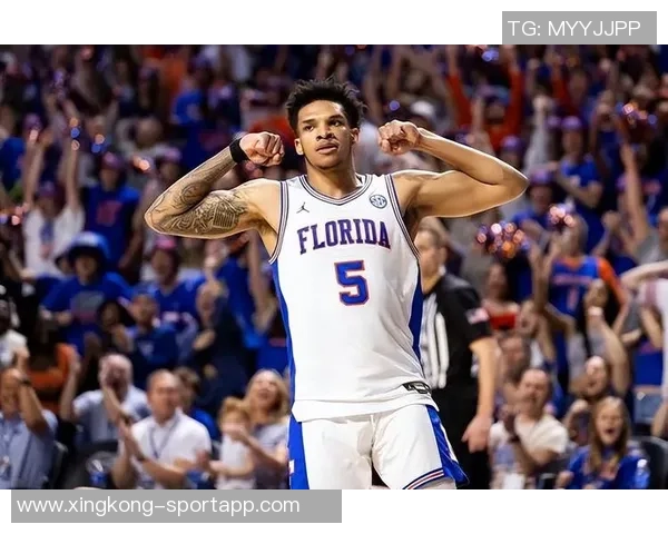 科尔盛赞56号秀威尔理查德学习能力强前途无限潜力巨大