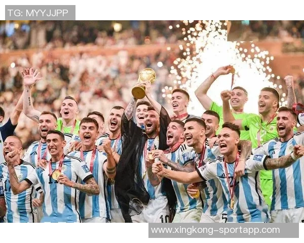 明年世界杯英格兰球迷现场观看费用飙升创历史新高引发热议