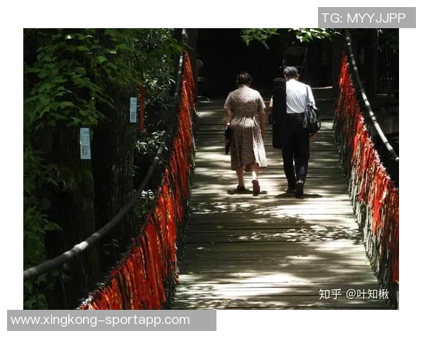 法比奥社媒分享甜蜜瞬间你最喜欢的照片是哪一张呢